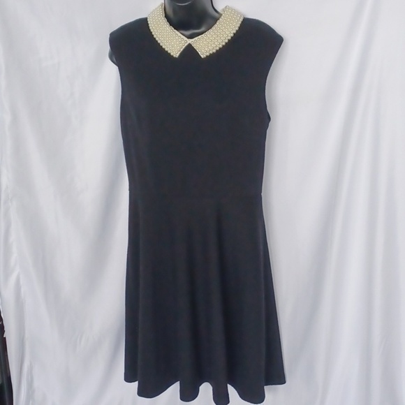 Betsey Johnson Dresses & Skirts - Betsey Johnson Beautiful LBD, pearl collar dress sz 12, 19" pit to pit, 37" long